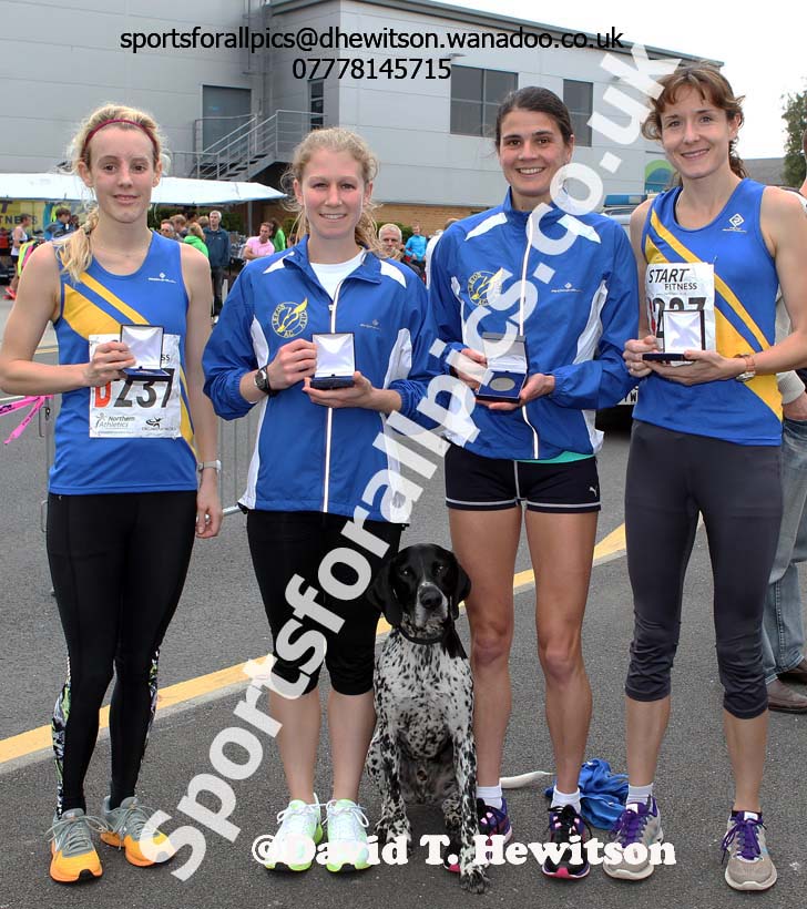 Senior womens Northern 4 Stage Road Relay, Warrington. Photo: David T. Hewitson/Sports for All Pics